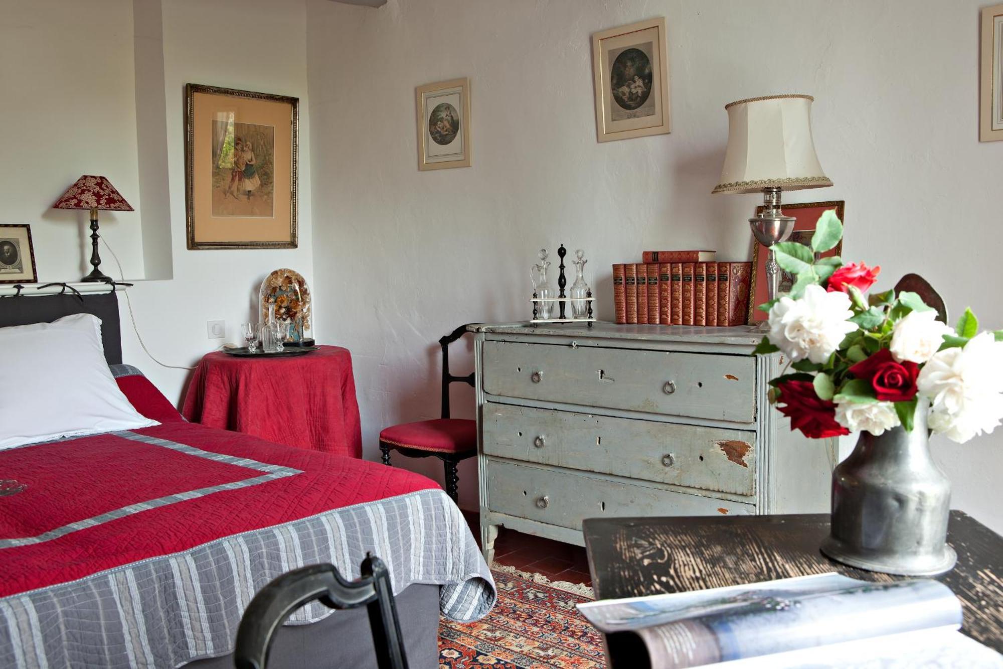 ペルヌ・レ・フォンテーヌ ラ ネスキエール シャンブル ドット Bed & Breakfast エクステリア 写真