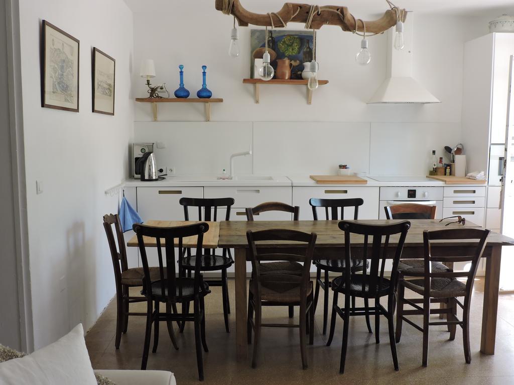 ペルヌ・レ・フォンテーヌ ラ ネスキエール シャンブル ドット Bed & Breakfast エクステリア 写真